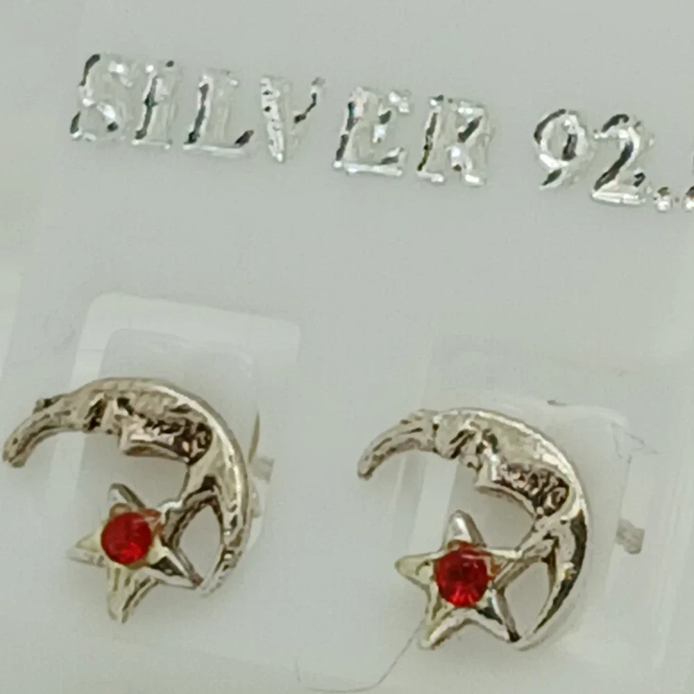 925 Sterling Silver Crescent Moon and Star Red Crystal‎ Stud Earrings Celestial